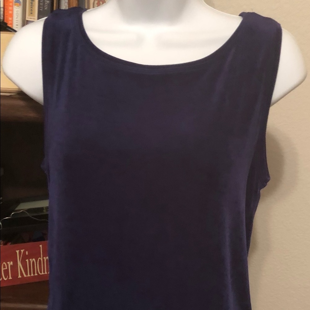 Chicos Navy top with coordinating knit Skirt.